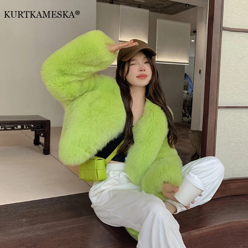 Ladies Outwear Faux Fur Coat Fashion Warm Winter Furry Long Sleeve Round Neck Female Plush Coats Fluffy Short Fur Jacket Women