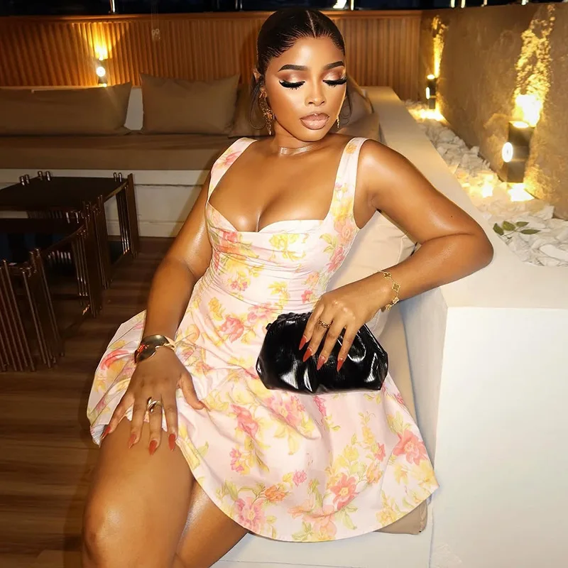 Sister Star Sexy doux femmes dos nu imprimé marée a-ligne robe fronde taille mince confortable décontracté Club fête robes courtes