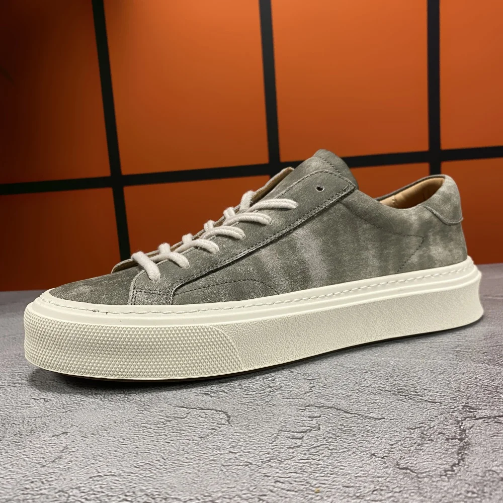 Men's Vintage Distressed Leather Sneakers Fashion Brand New Style Excellent Breathability Battle Scar Marks Personalize