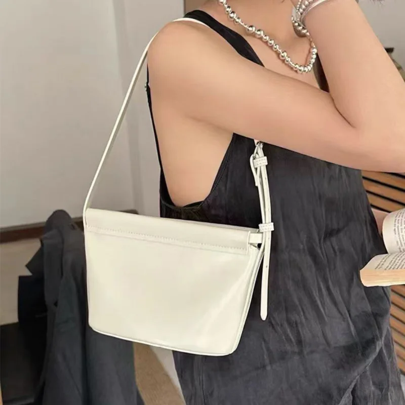 

Simple Genuine Leather Bucket Bag Luxury Commuter Versatile Shoulde Bag Casual Daily Basket Bag Fashion High-end Crossbody Purse