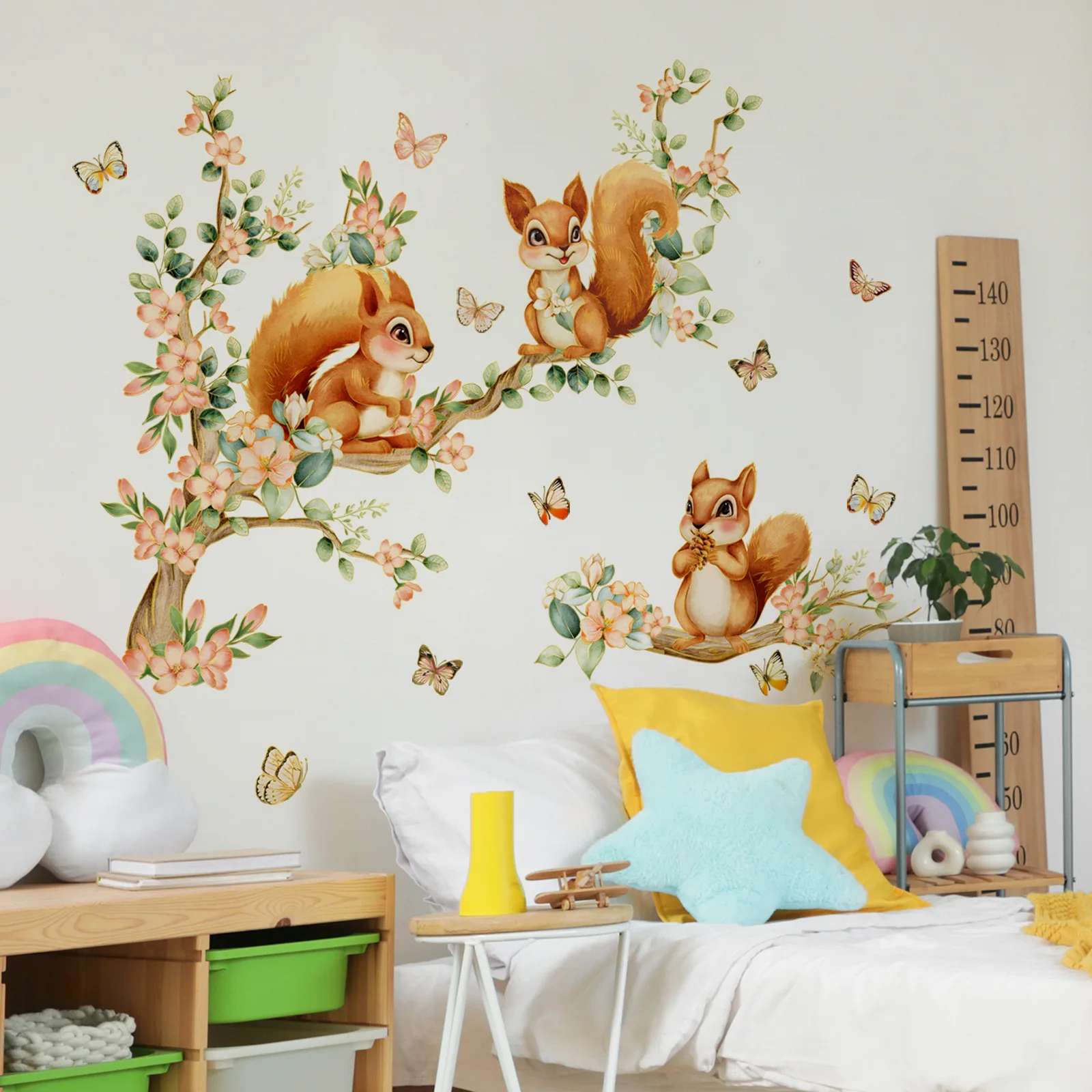 

MA13501 Cartoon cute squirrel pink flower bronzing wall sticker children's room bedroom background decorative sticker