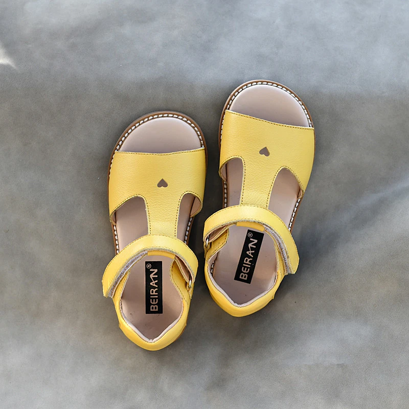 Genuine Leather Girls sandals Cute heart Open toes Soft Cowhide Children\'s school shoes Baby garden shoes Kids sandals Size 33