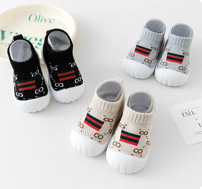 Sommer atmungsaktive weiche Sohle Anti-Rutsch-Babys chuhe, die nicht ausgelöst werden können