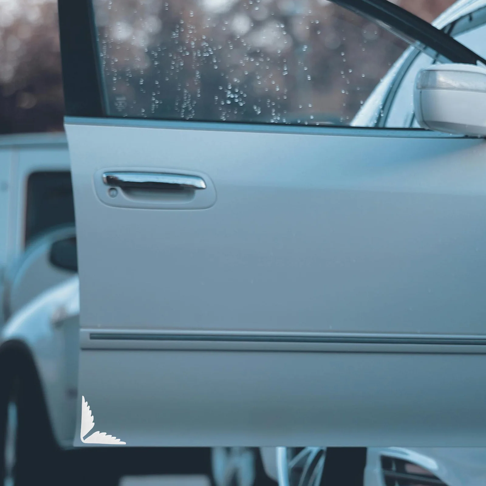 

1Pair Car Door Corner Protector Anti-Collision Strip Durable Edge Guard Scratch Prevention Auto Body Sticker White