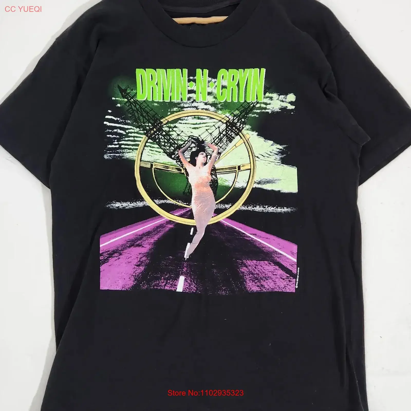 T-shirt Vtg Drivin N Cryin Fly Me Courageous 1991 World Tour CL162 vintage lavé unisexe légèrement délavé pour un usage quotidien