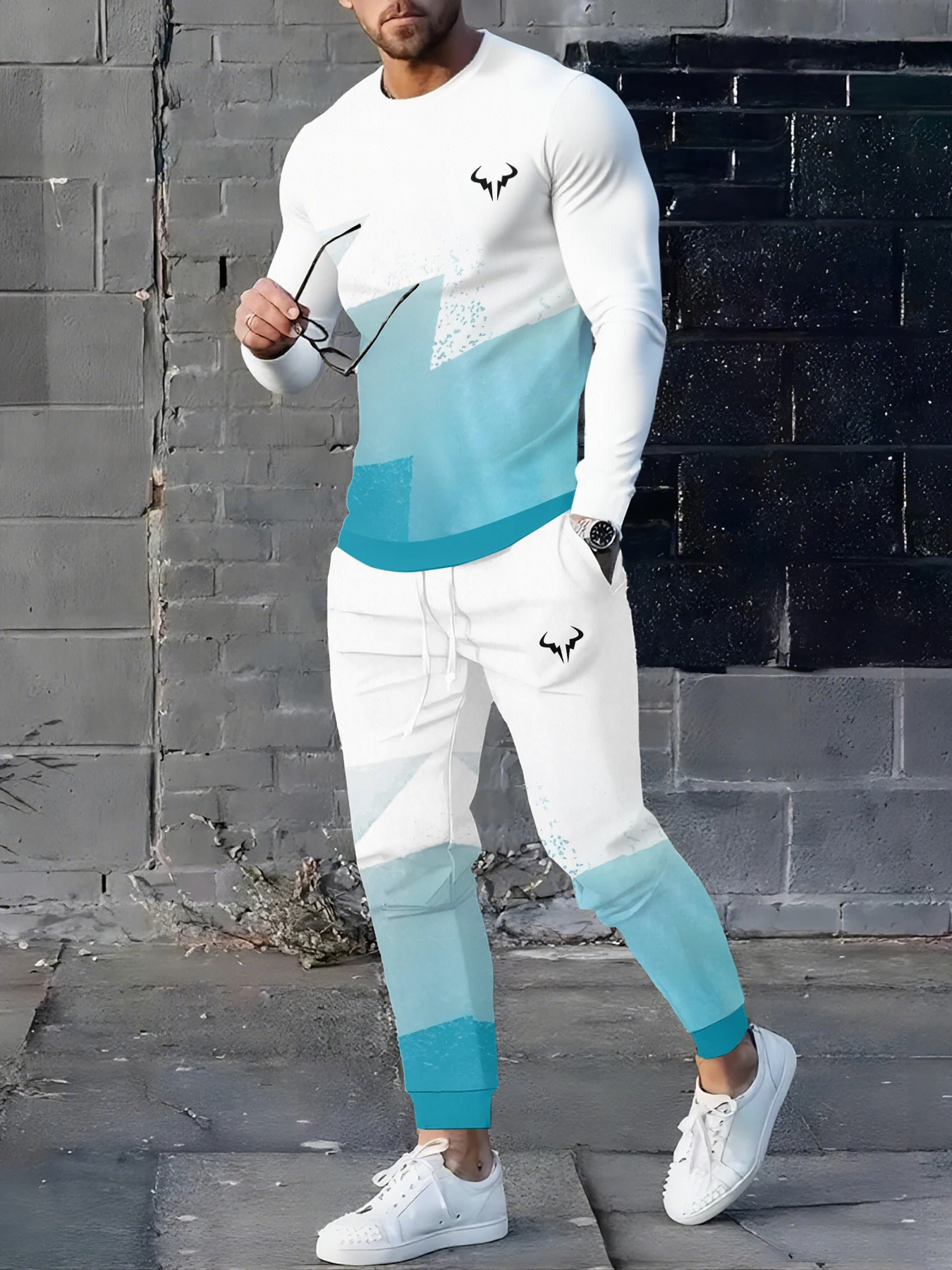 The new men's round-neck sweatshirt set for Spring and Autumn 2025 features street fashion and comfort with 3D pattern printing