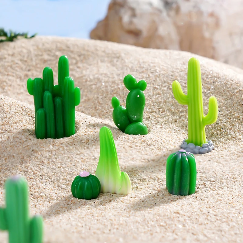12pcs Mini Cactus Resin Crafts Simulated Cactus Succulent plant Small Figurines Micro Landscape Fairy Garden Ornament