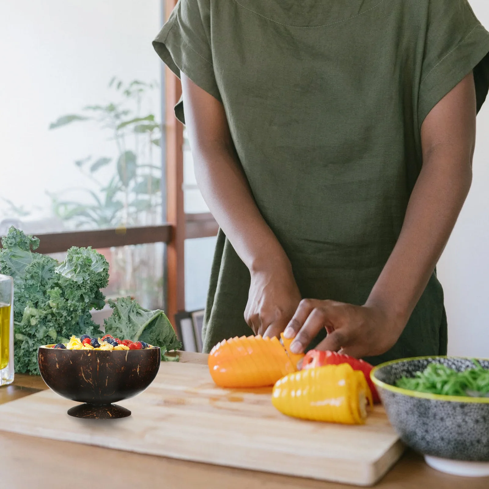 Cuenco de cáscara de coco, recipiente de comida para ensalada de arroz y fruta Natural, cuenco para servir ligero y ecológico para el hogar, restaurante y Hotel, 1 ud.