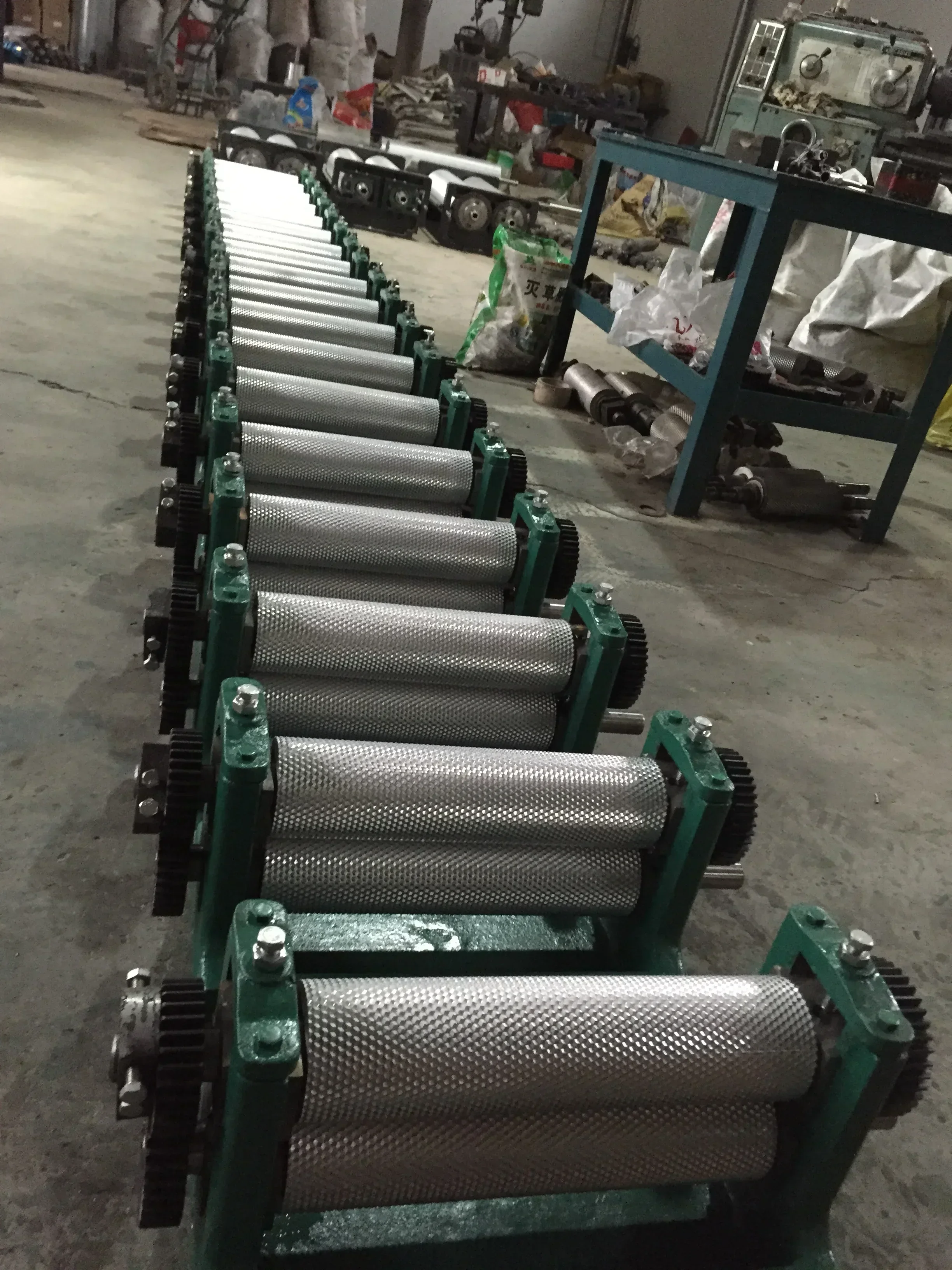 2024 Beeswax Foundation Sheet Machine with CE Certification Bees wax Foundation Embossing Mill for Beekeeping Farm