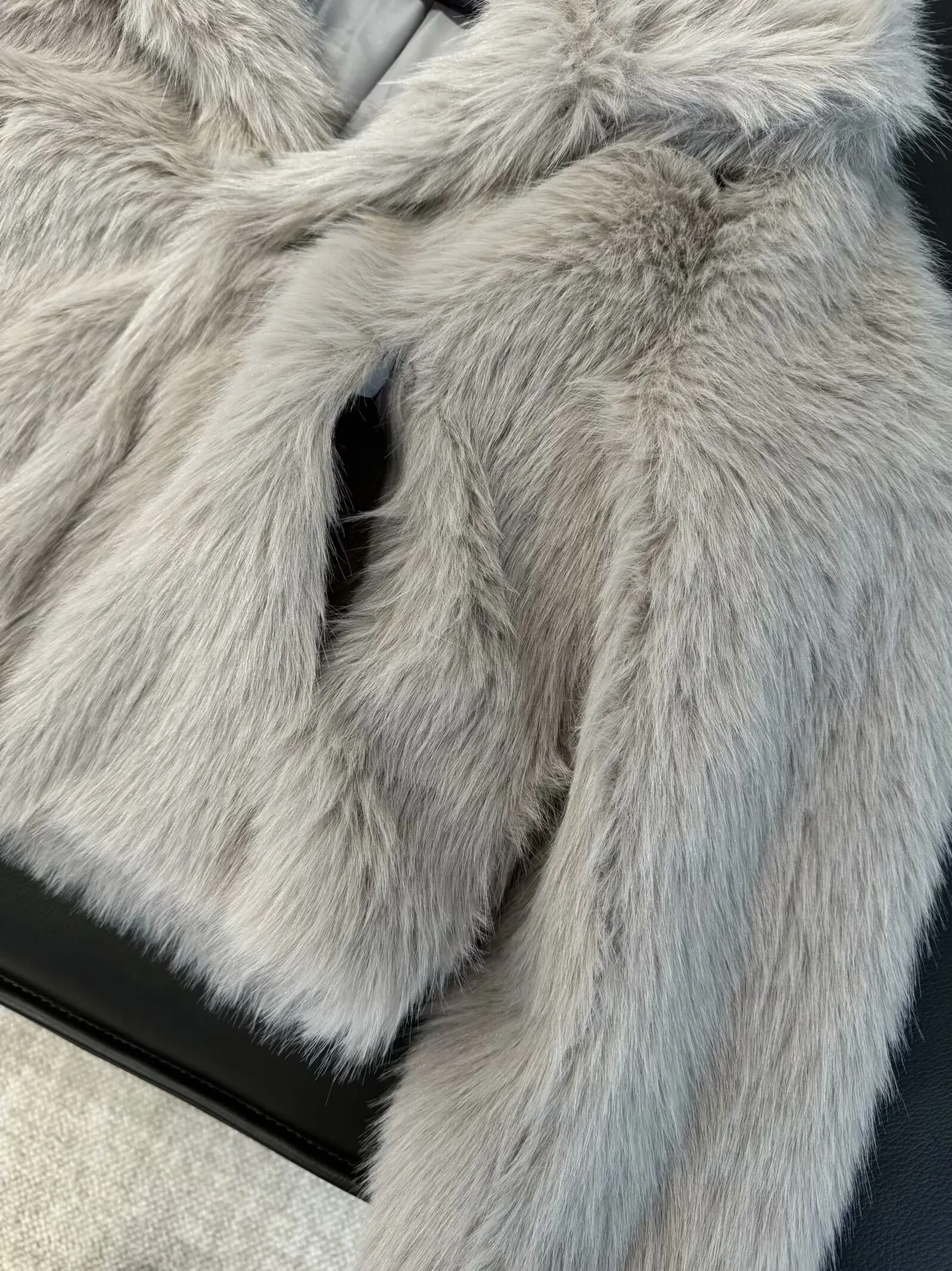 2024 RARA winter new women's clothing high-end artificial fur effect long-sleeved stand-up collar short fur coat temperament