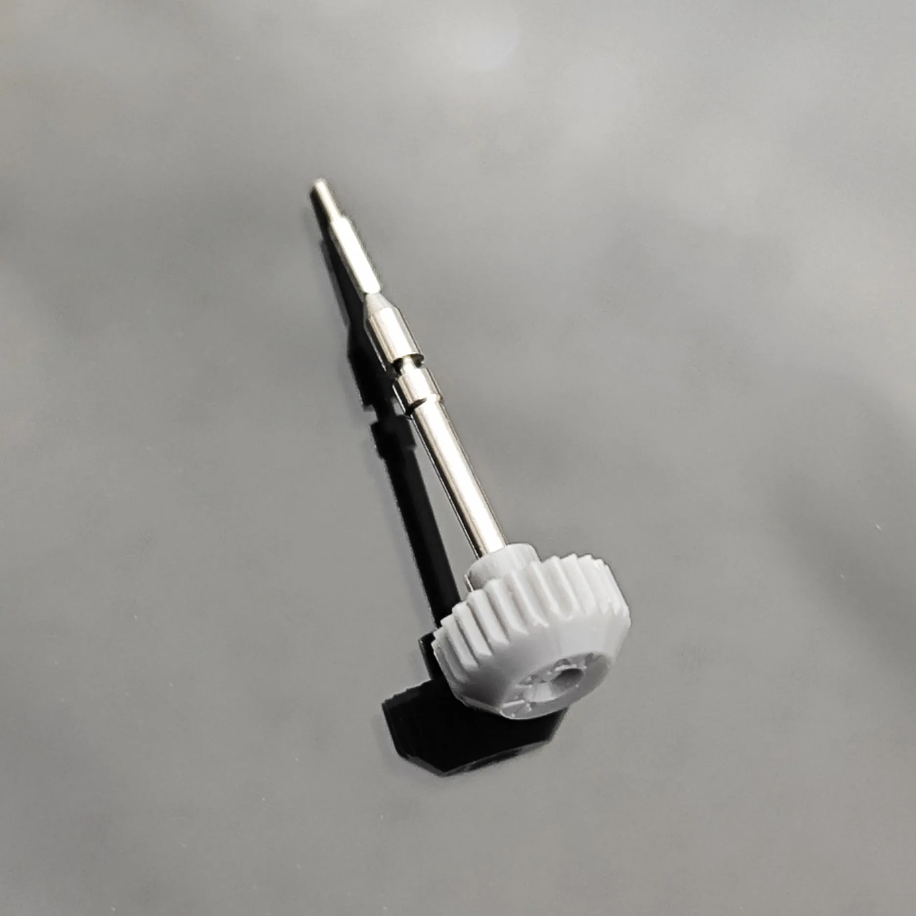 ملحقات الساعة: Nishitetsu 8200 شريط الحركة، رأس المقبض المتعرج المقبض الأصلي