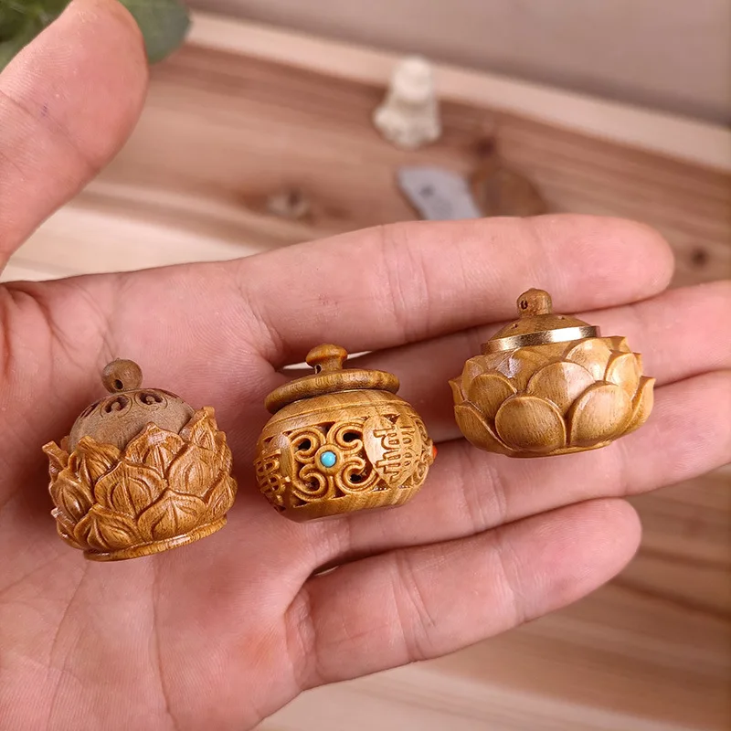 Miniature Handmade Sculptures Hollowed Out Sachet Gourd Pendant Car Interior DIY Accessories Ornament