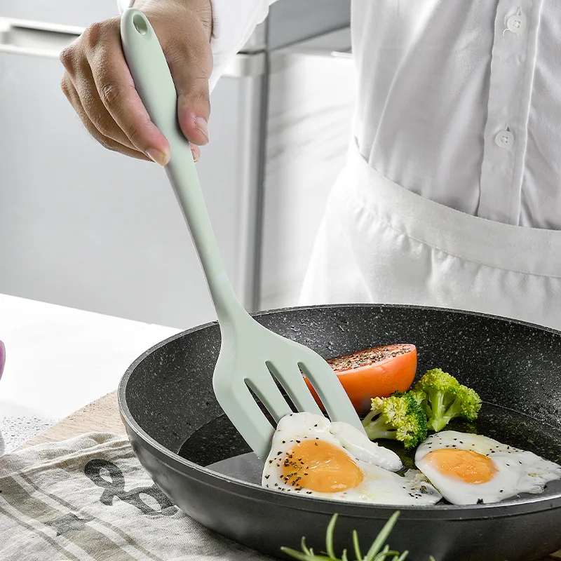 耐熱性の緑色のシリコン調理器具セット,スープスプーン,ブラシ,おたま,パスタスパチュラストレーナー,焦げ付き防止調理器具