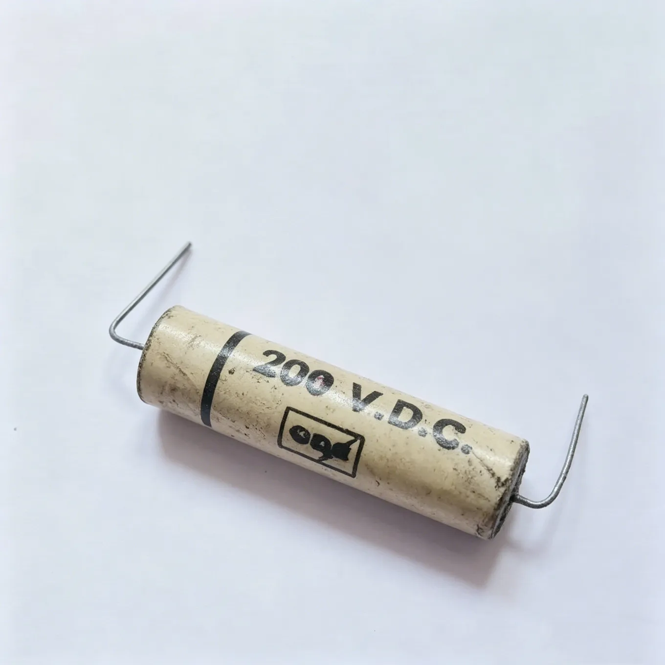 Hot spot US paper tube wax immersed 200V 0.22uf ceramic sealed frequency division audio electrodeless capacitor 10*35 (Inductor)