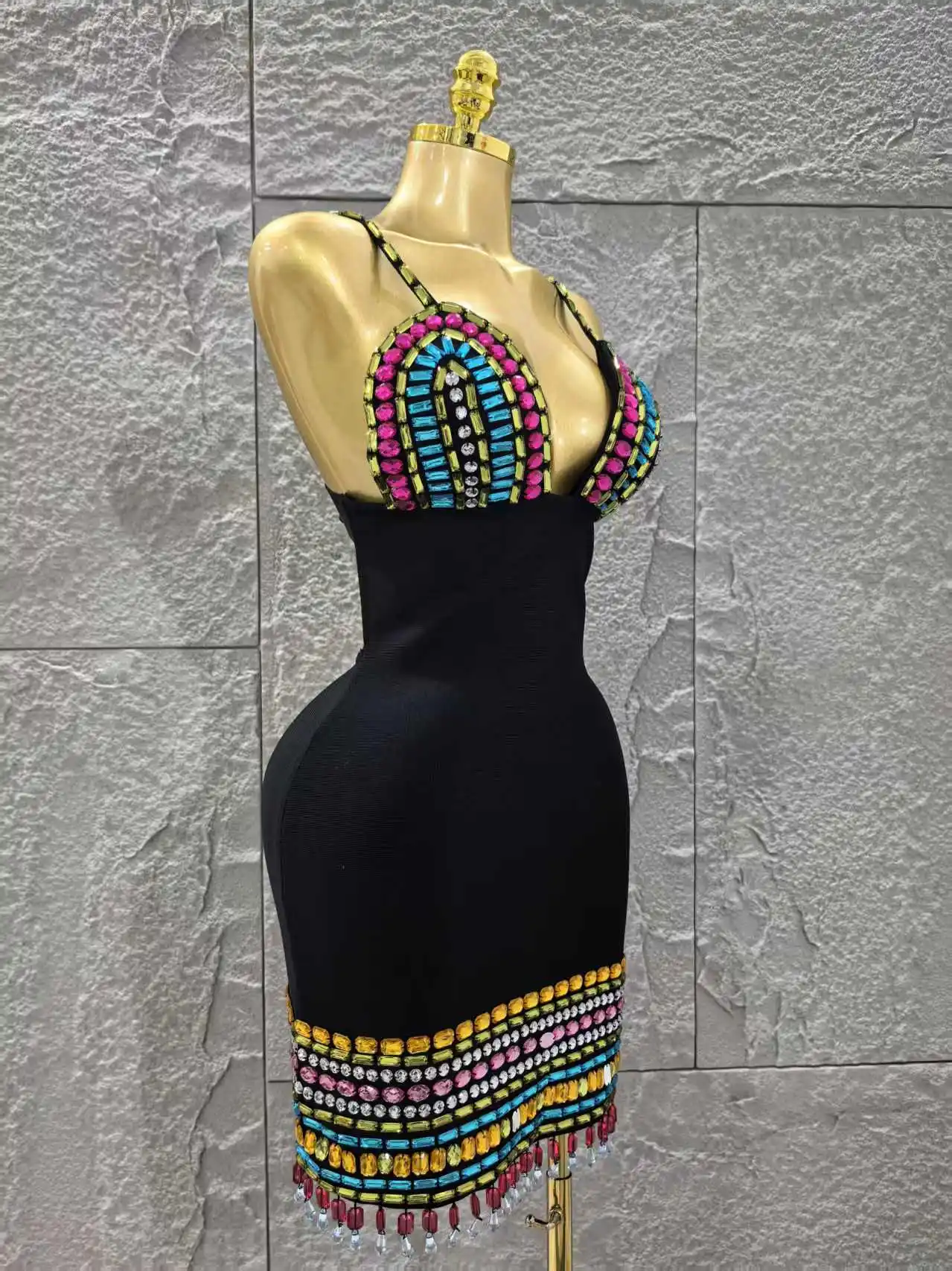 Sparkly Colorful Diamonds V Neck Black Bodycon Bandage Dress 2025 Celebrity Elegant Evening Club Party Luxury Birthday Dresses