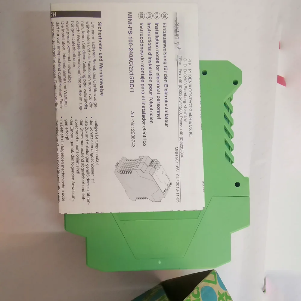 

2938743 Импульсный источник питания MINI-PS-100-240AC/2*15DC/1