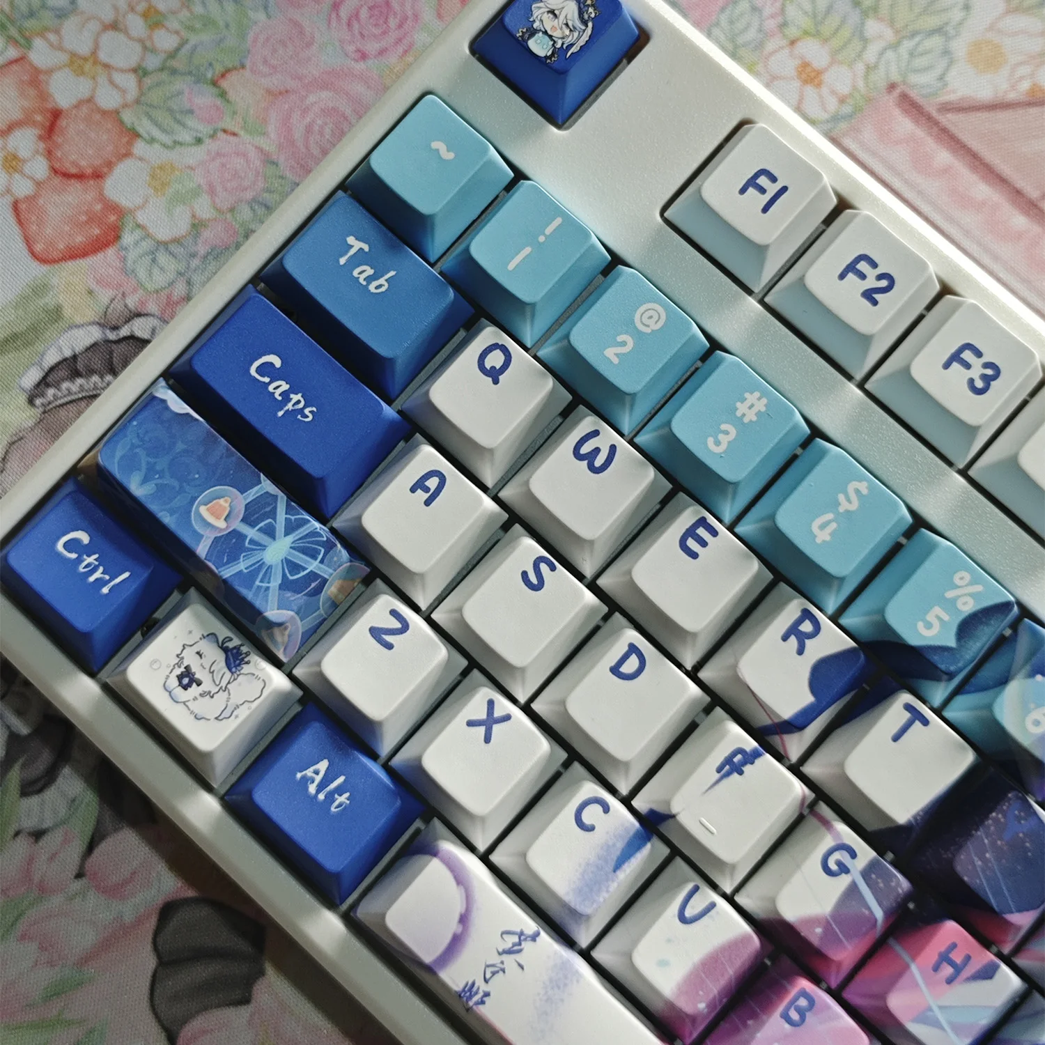 Furina 128 PBT Keycaps Genshin Impact DYE Sublimation Key Cover Cherry Cross MX Switch Key Caps for Mechanical Keyboard Gift