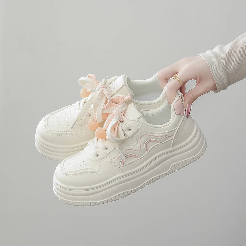 

Travel Casual Shoe Soft Sole Shoes Women Mom Shoes Comfortable and Not Tiredsports White Shoes for Women in Spring and Autumn