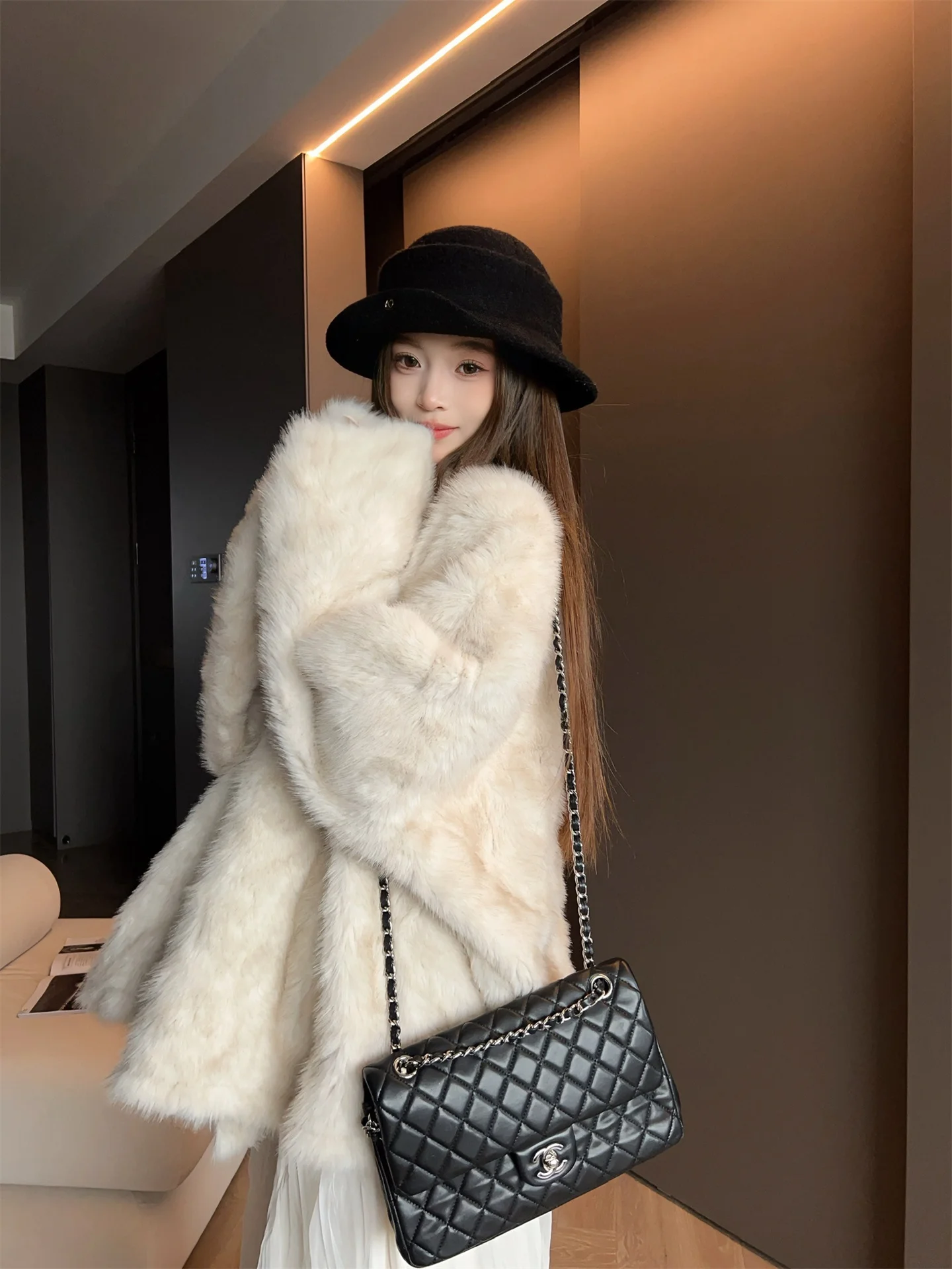 

Faionable Fur Jaet, женский осенне-зимний костюм 2022, новый кожаный меховой костюм небольшого размера, повседневный свободный крой, длинный све