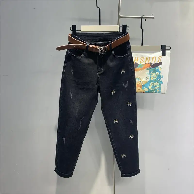 New Black Butterfly Embroidered Denim Trousers Loose High Waist Large Size Elastic Small Feet Harlan Cargo Pants Streetwear Men