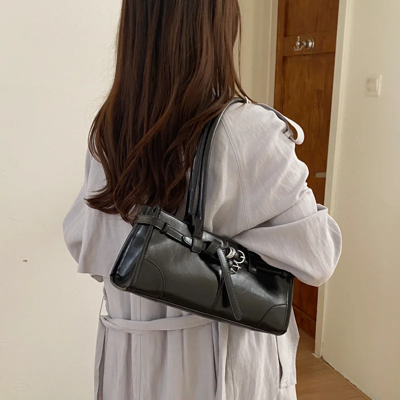 

Premium underarm bag women's 2026 new trendy spring and summer popular shoulder bag commuter handbag