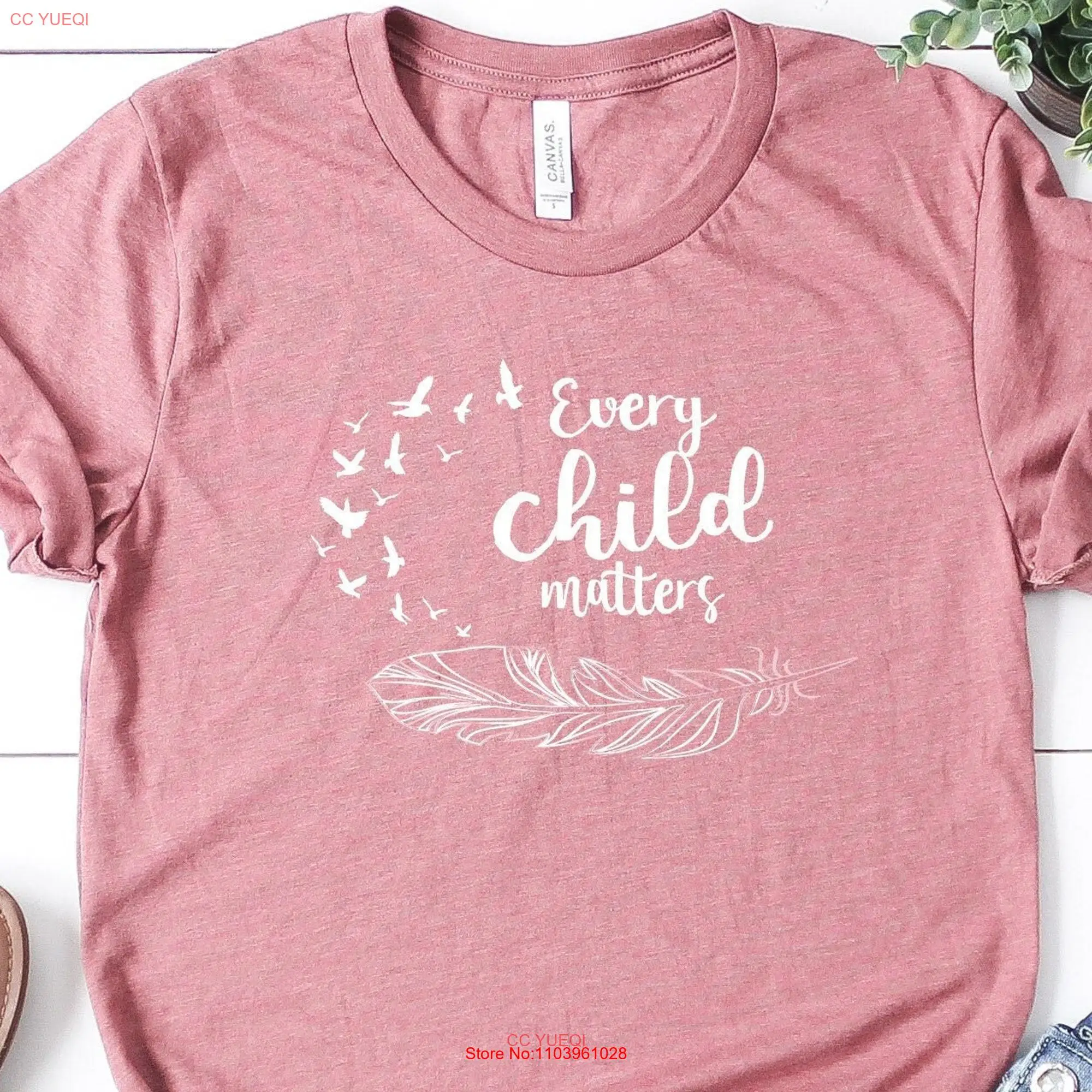 Каждый ребенок имеет дело с футболкой «психическое здоровье», «черные живые, материи», возвращайтесь к школе, учителю, подарок, длинные или Короткие рукава