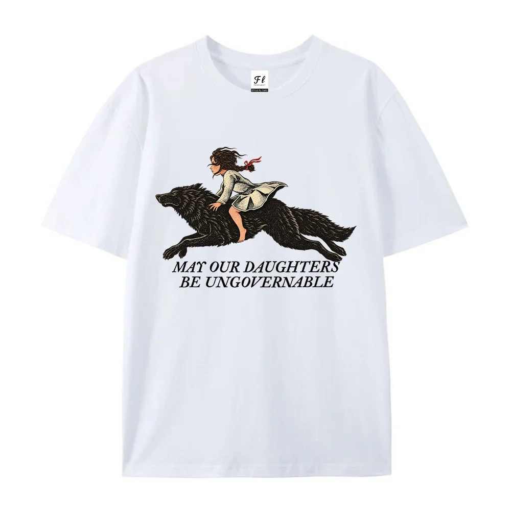 Women's Vintage Wolf Graphic T Shirt May Our Daughters Be Ungovernable Print Tee Aesthetic Oversized Casual Streetwear Top