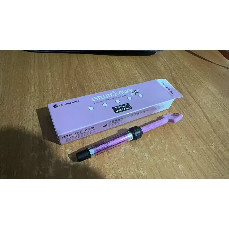 

Dental Materials Universal Light Cured Composite Resin Easy Plasticity Dental Lab Resin Repair Filling Materials 3.8g Syringe