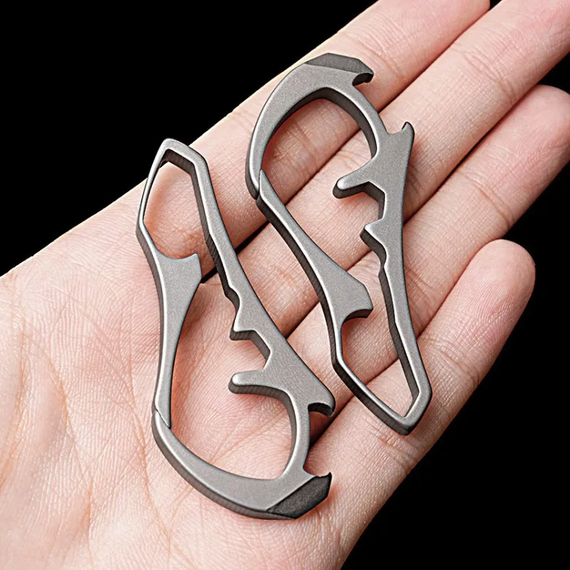 

Titanium Alloy Keychain Buckle Pendant Multifunctional EDC Tools Bottle Opener Pry Bar Outdoor Camping Tools Gift