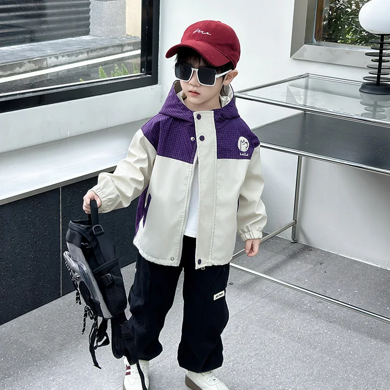 

Стильная повседневная ветровка для мальчиков: осенняя, модная, универсальная, дышащая, приталенная, из композитной ткани, с длинными рукавами, на молнии