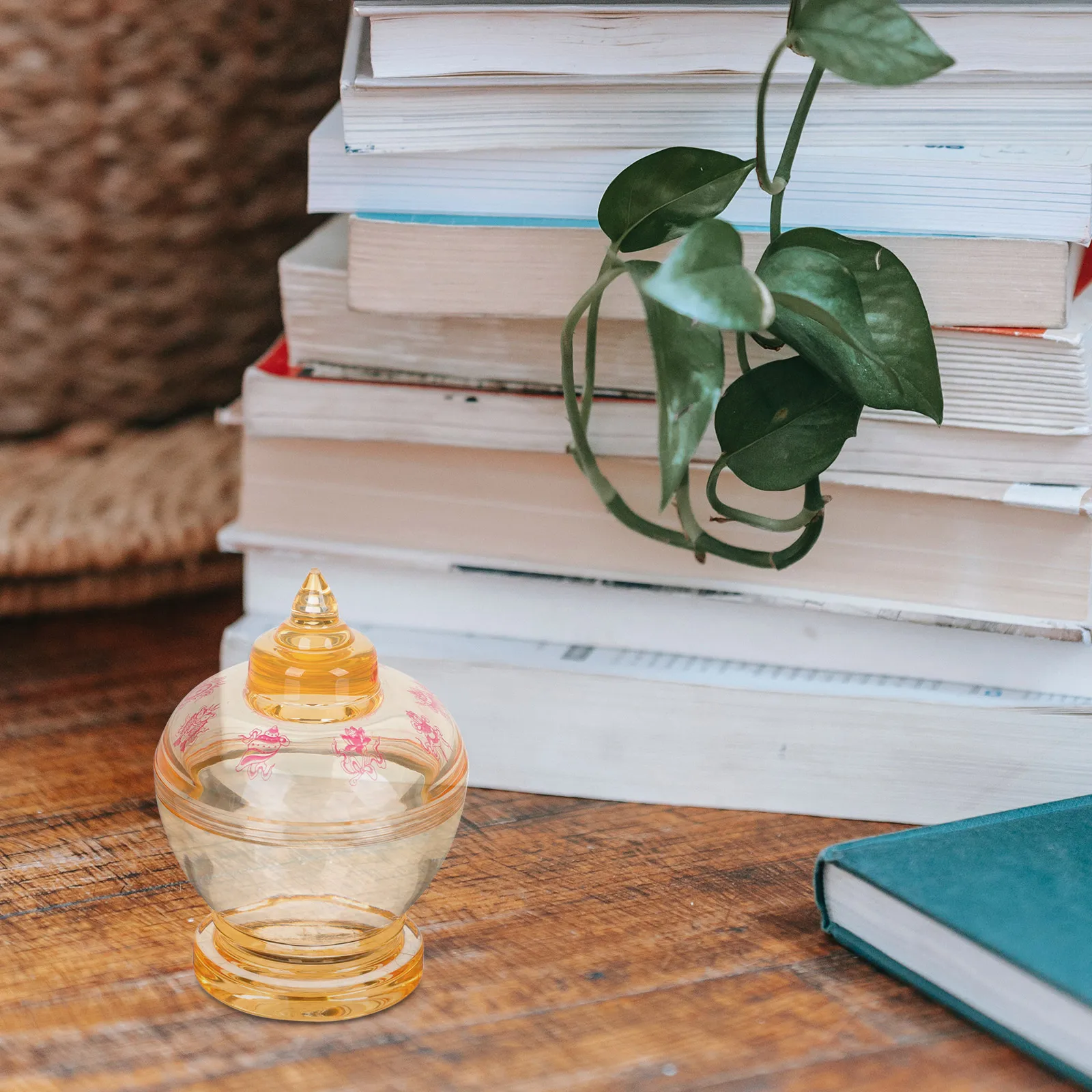 

Acrylic Chinese Pagoda Statue Home Office Decoration Vintage Crystal Model Golden Bedroom Desktop Tower Souvenir Offering