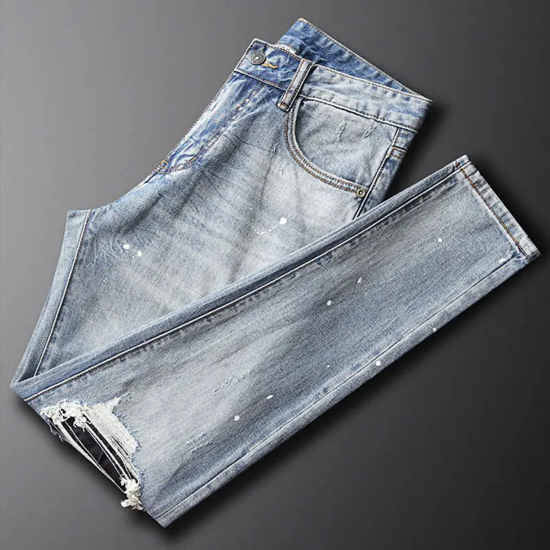 Jean Déchiré Rétro Bleu Clair pour Homme, Pantalon Slim Fit, Patché, Peint, de Styliste, Hip Hop, en Denim, Zones