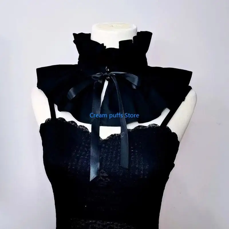 50LE Victorian Ruffled Colle