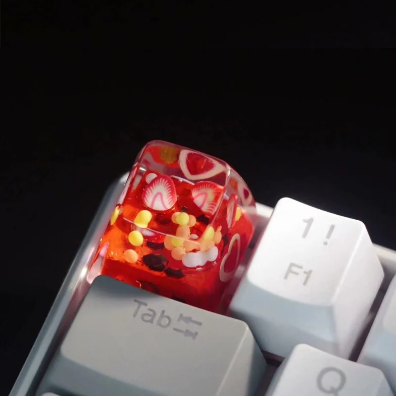 

Strawberry Transparent Keycaps SA Height ESC Red Cross Axis Mechanical Keyboard Keycaps