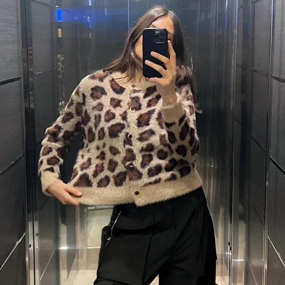 

Women's Cardigan Knitted Fashion Leopard Print Knitted Cardigan Women's Jacket Retro Long Sleeve Jacket New Casual Women's Outer