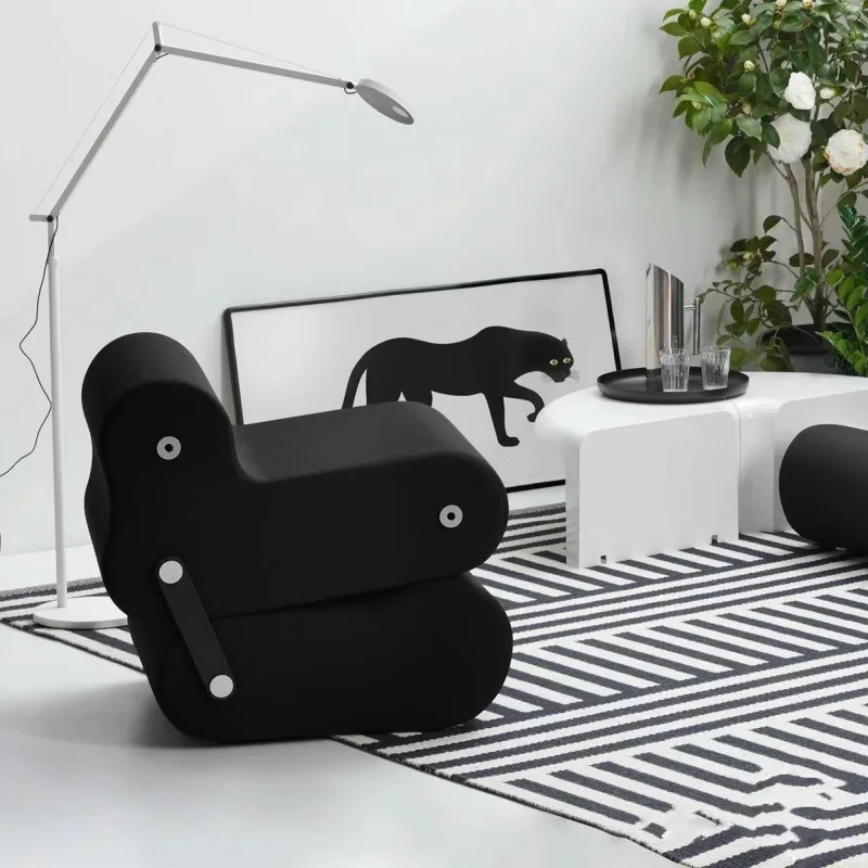 Italian designer recreates creative and changeable single sofa chair special-shaped