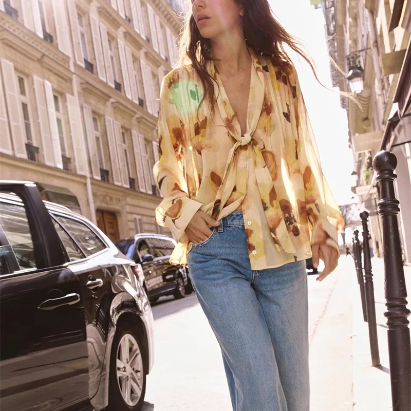 

Spring 2025 Women's Long Sve Printed irt Translucent Collar Floral Print Loose Fit Regular Length Polyester Fiber 00%