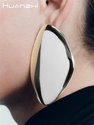 HUANZHI Large Asymmetric Flat Bright Metal Alloy Massive Heavy Earrings for Women Girls Exaggerated Trend Jewelry Gifts 2024 New