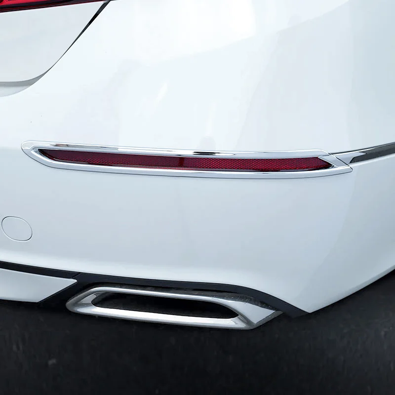 

Хромированные накладки на задний бампер для Honda Accord 2018-2022: Стильные окантовки противотуманных фар
