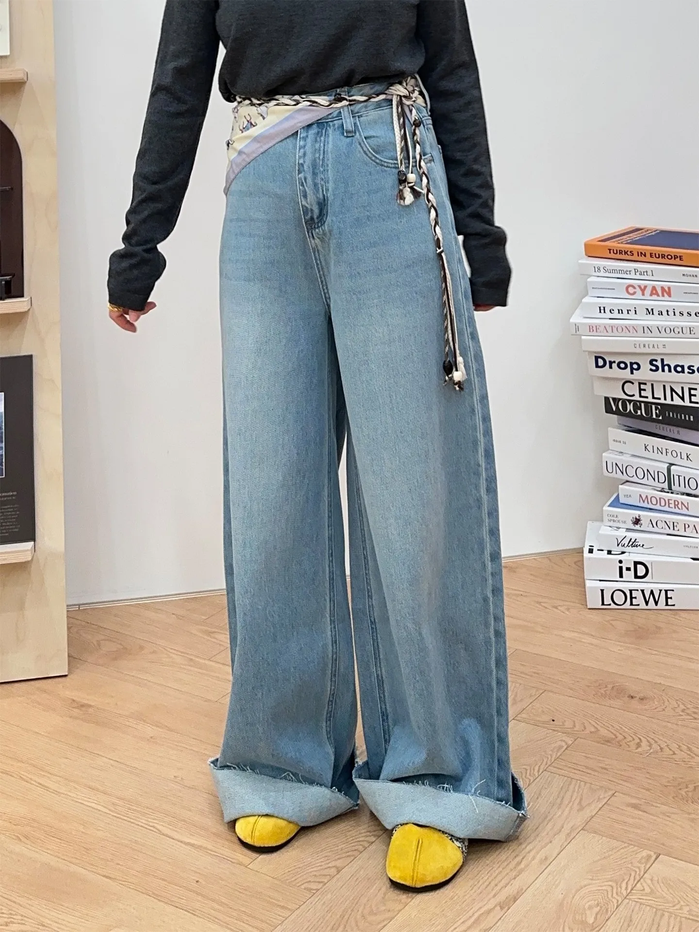 

Korean Style High Waist Jeans Loose Fit Straight Leg Pocket Detail Spring Summer Ladies Fashion plus Size Casual Trousers