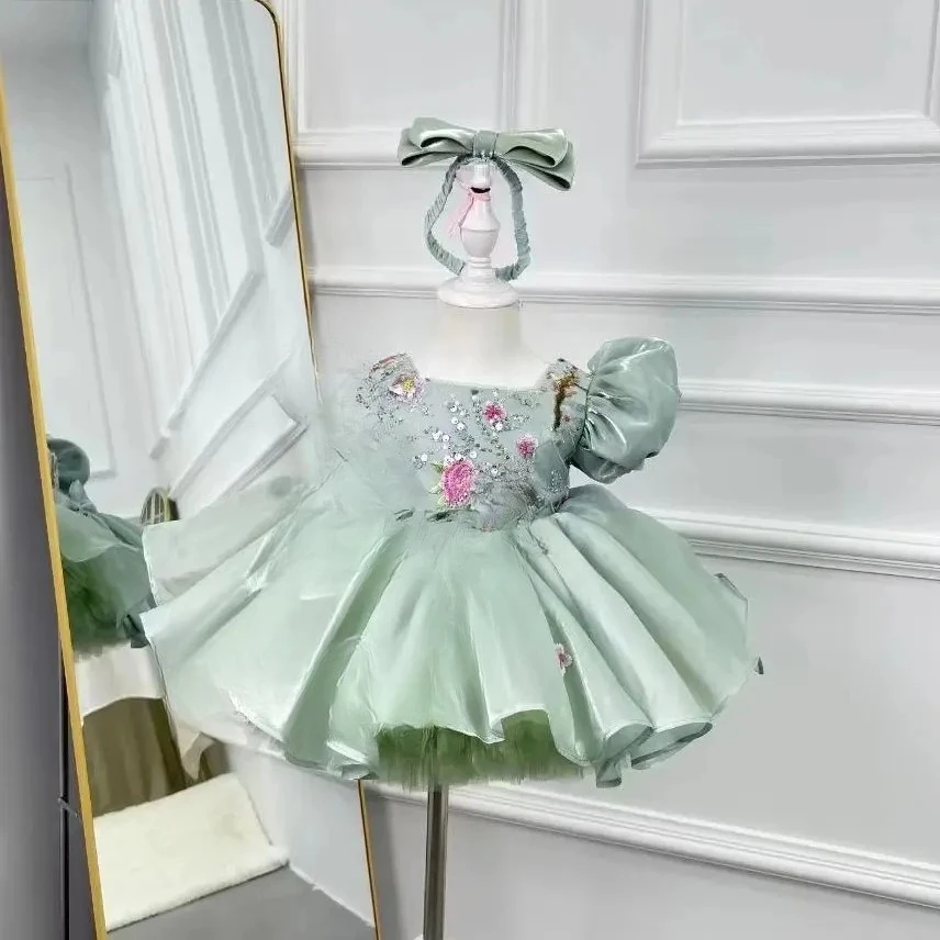 embroidered lace small flying sleeve children's dress  carnival birthday party performance costum  princess dress Communion bapt