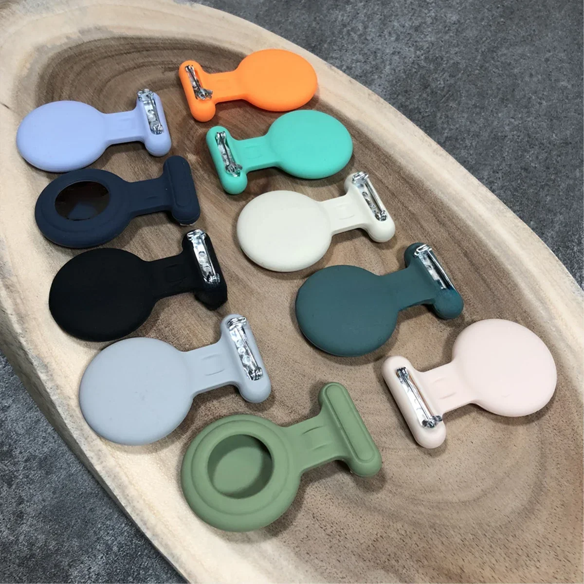 Sicherheitsnadel-Airtag-Halter für Kinder, versteckt, kompatibel mit Apple Airtag-Hülle, GPS-Tracker für Kinder, Haustiere, Tracking-Gerät, Zubehör