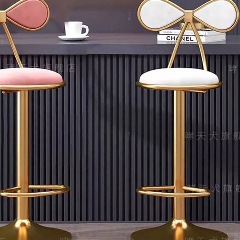 مقاعد للبار بتصميم عرش للمطاعم مصنوعة من الجلد قابلة للتعديل لغرفة النوم ومقاعد معدنية بسيطة لأثاث جناح صالة تابوريتي ألتو