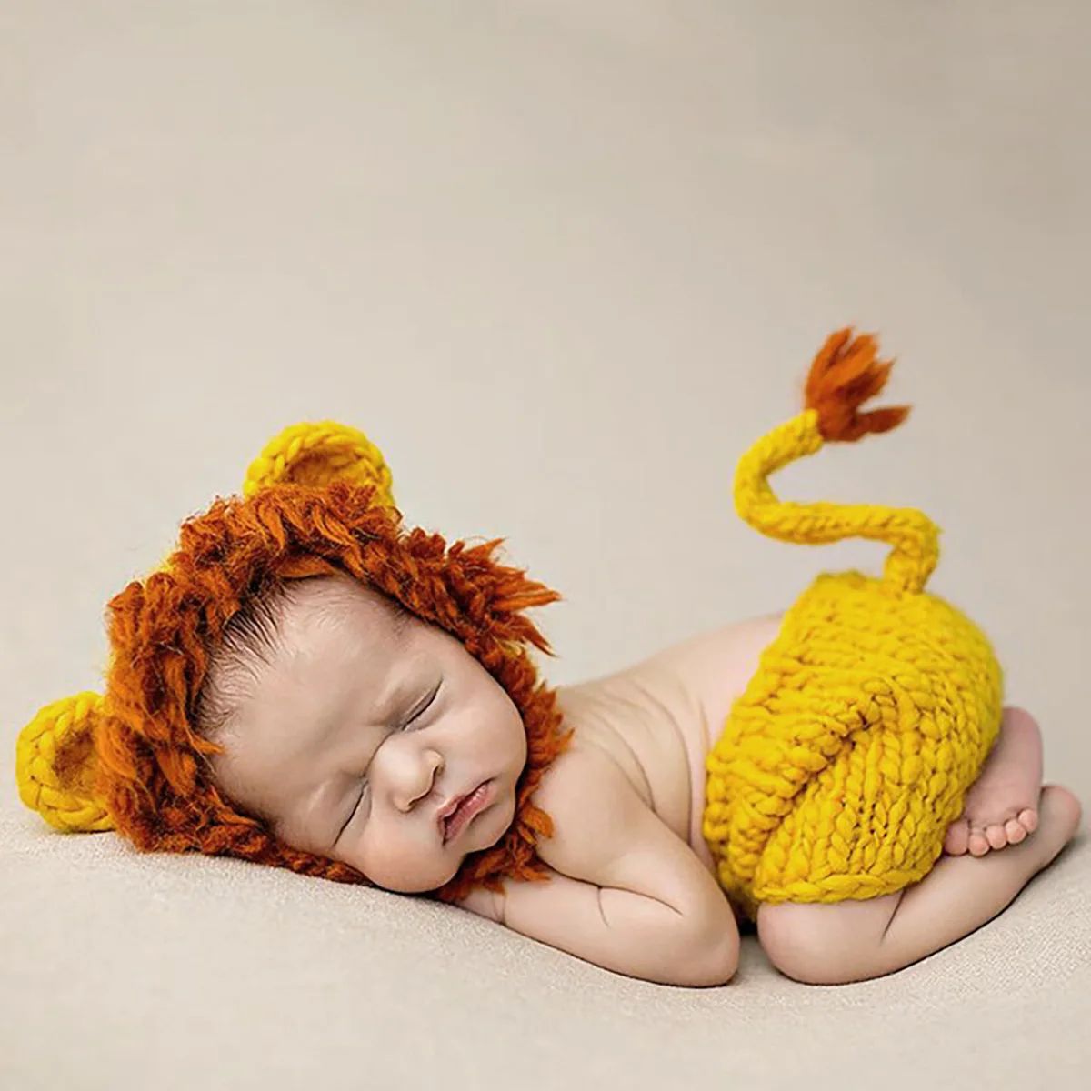 

Baby Handmade Knitted Cartoon Style Lion Newborn Gift Box Cross border Photography Clothing