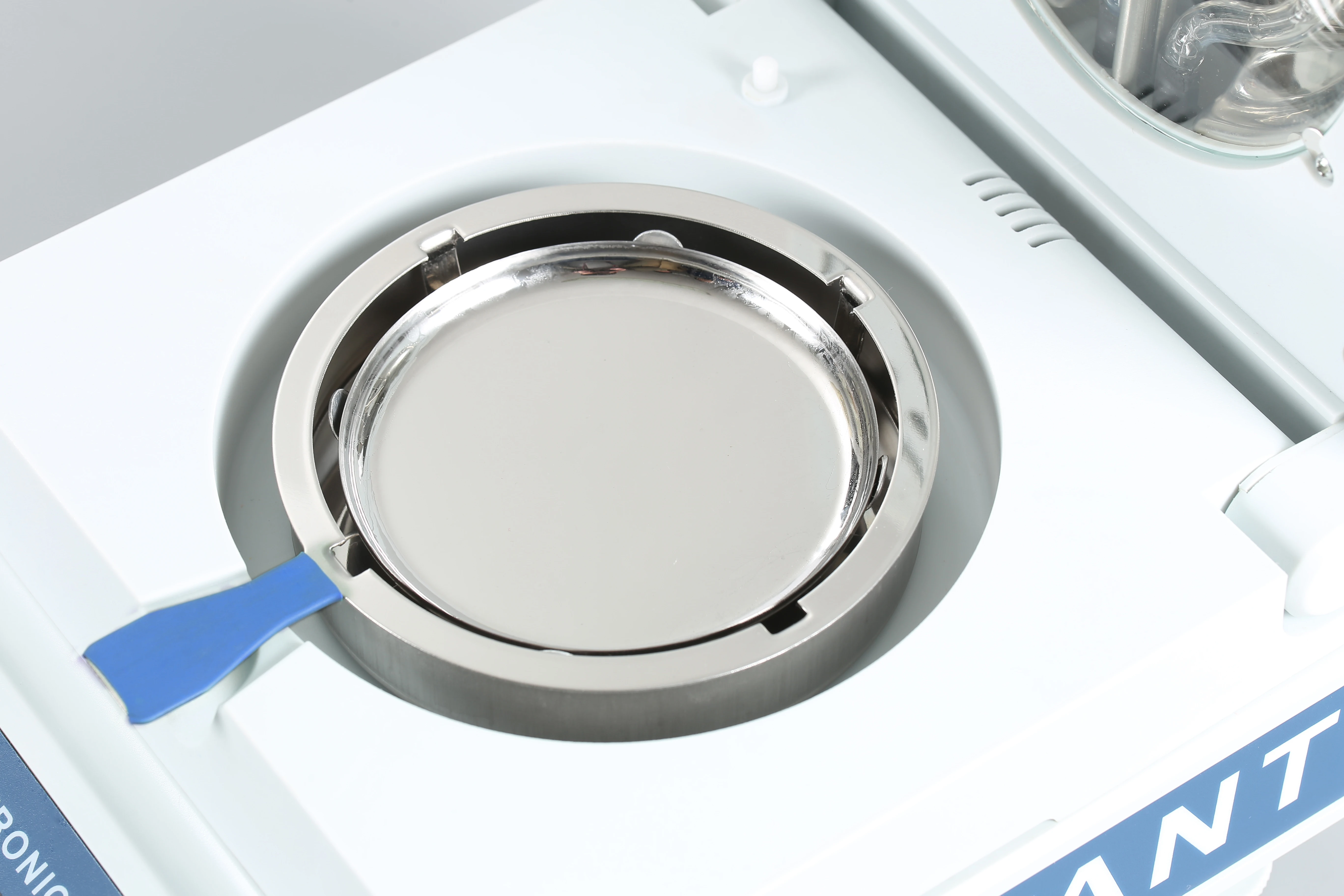 MB-T Series 120g 1mg 5mg 10mg Halogen Moisture Analyzer for Che mi cals Grain Mineral Biological Products Food