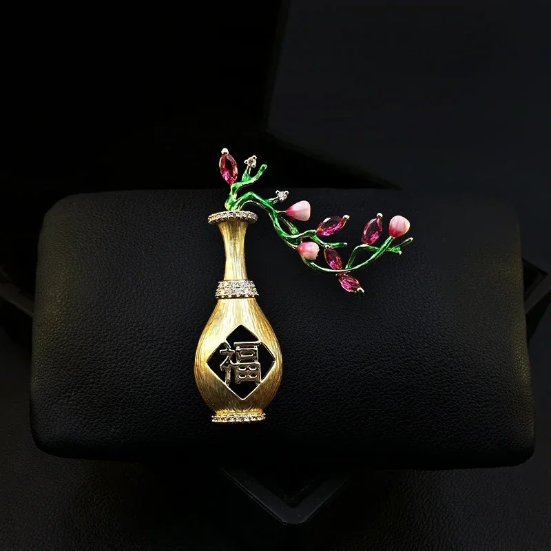 

1725 Elegant National Style Chinese Character Vase Brooch Women Luxury Suit Pin Retro Neckline Corsage Jewelry Clothes Accessory