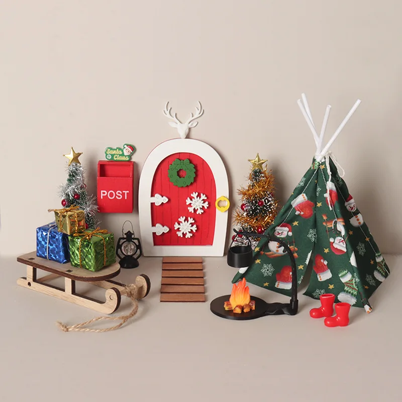 1/12 Mini Christmas Scene Accessory Set, Dollhouse Xmas Decor Miniature,Wreath Ladder Candy Cane Gift Box Cushion Prop for OB11