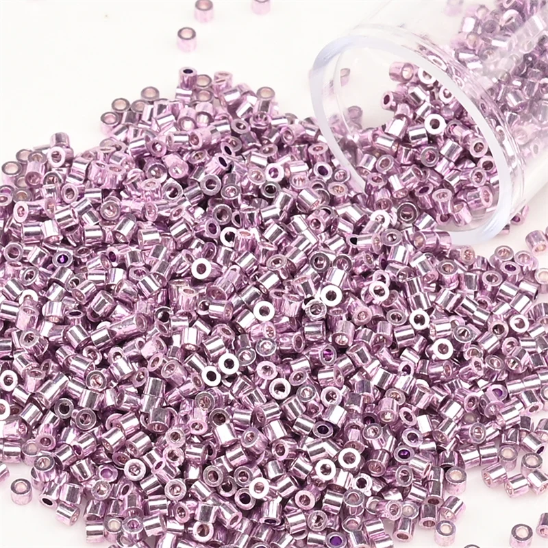 2000 Stück 11/0 Metallic Farbe Japan Glasperlen Bunte kleine Charm Perlen für Schmuckherstellung DIY Armband Handarbeit Nähen