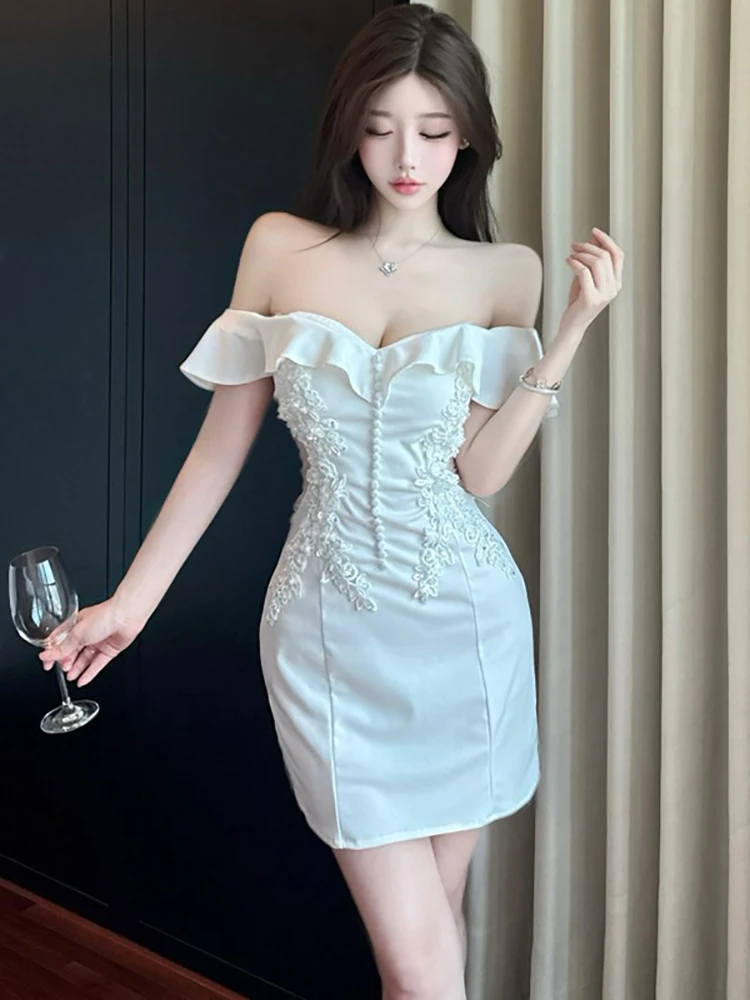

2025 New White Satin Jacquard Chic Ruffled Chest Wrapping Sexy Mini Dress Women Elegant Bodycon Dress Summer Korean Party Dress
