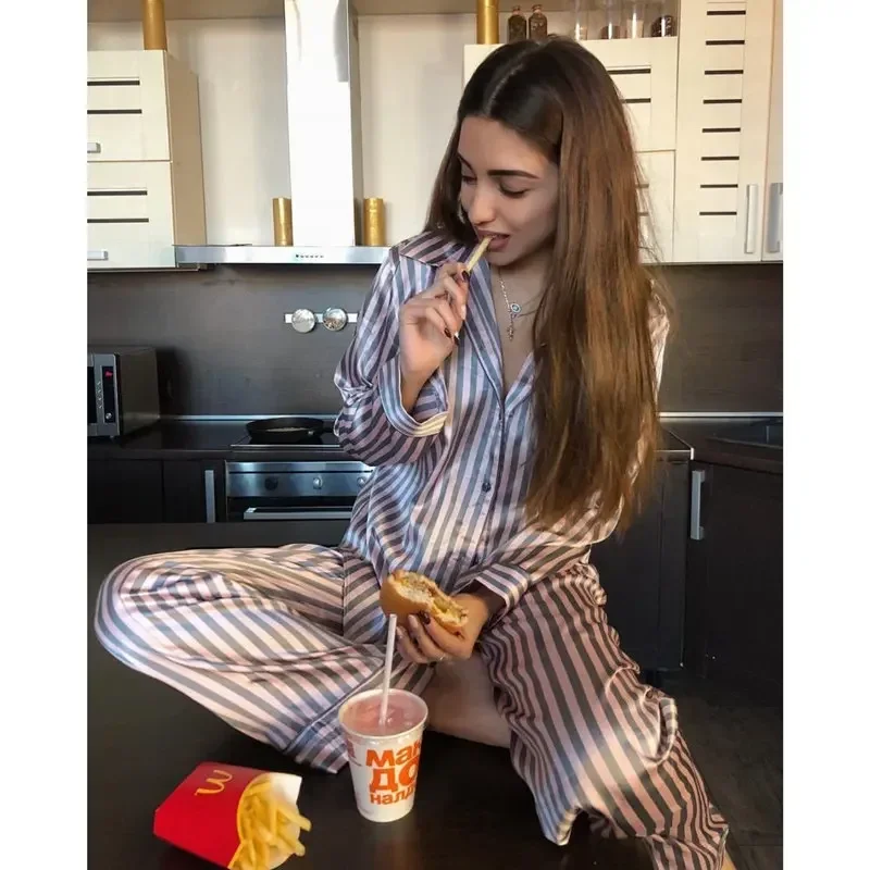 Women\'s Sexy Striped Pajama Set Silk Soft Cardigan Button Home Wear Shirt Shorts Casual Wear 2 Piece Fashion Luxury Pajama Set